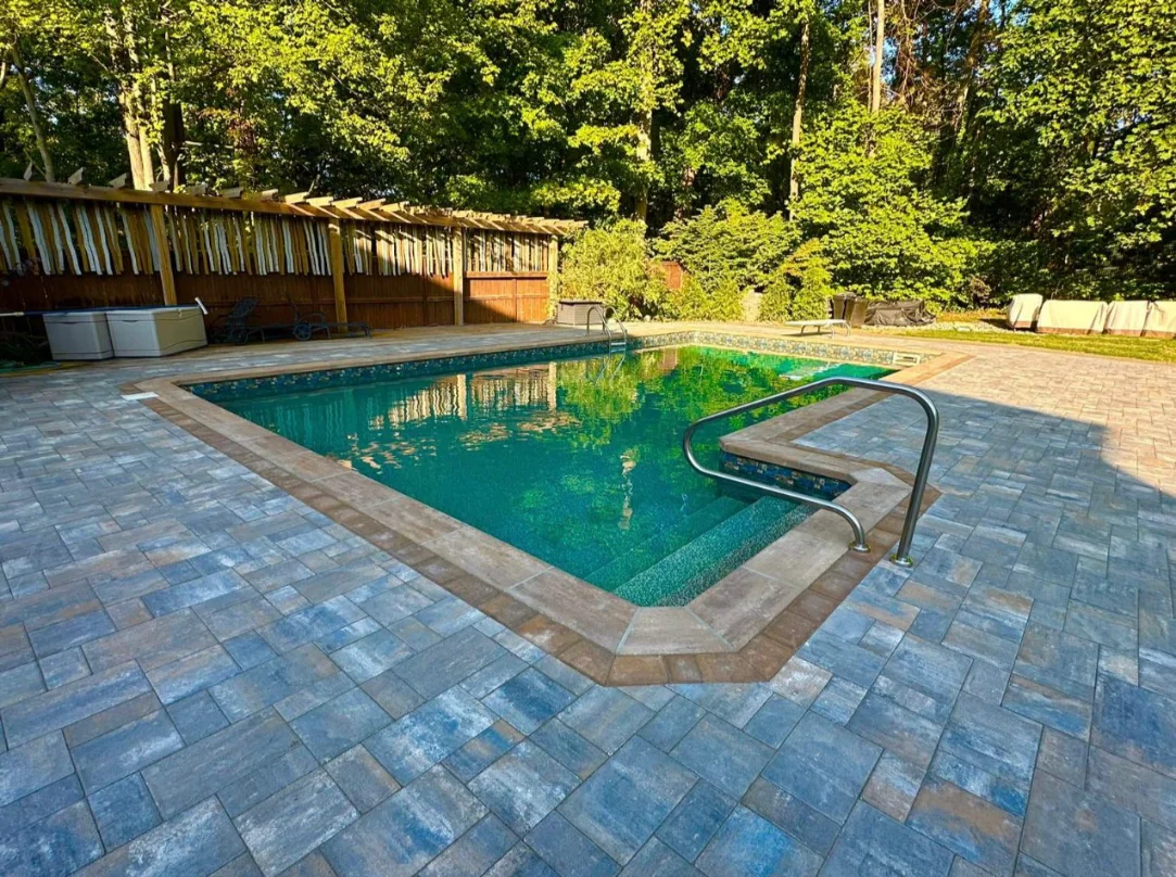 Blue River Landscaping LLC